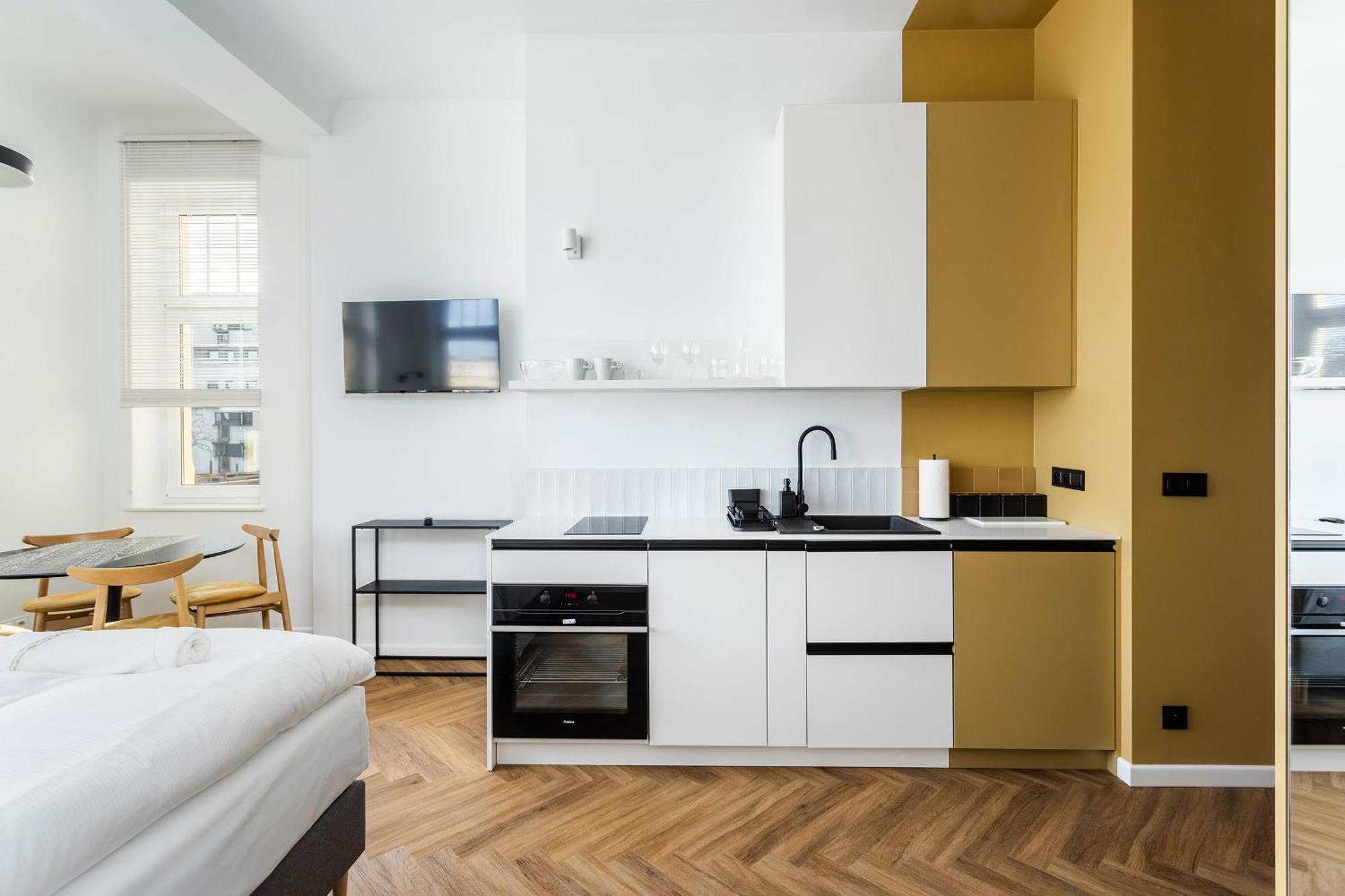Przytulne I Komfortowe Studia Very Berry W Poznaniu By Noclegi Renters Exteriör bild